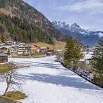 Апартаменты Alpenglueck