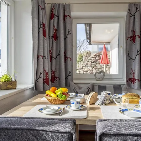 公寓 Alpenglueck *